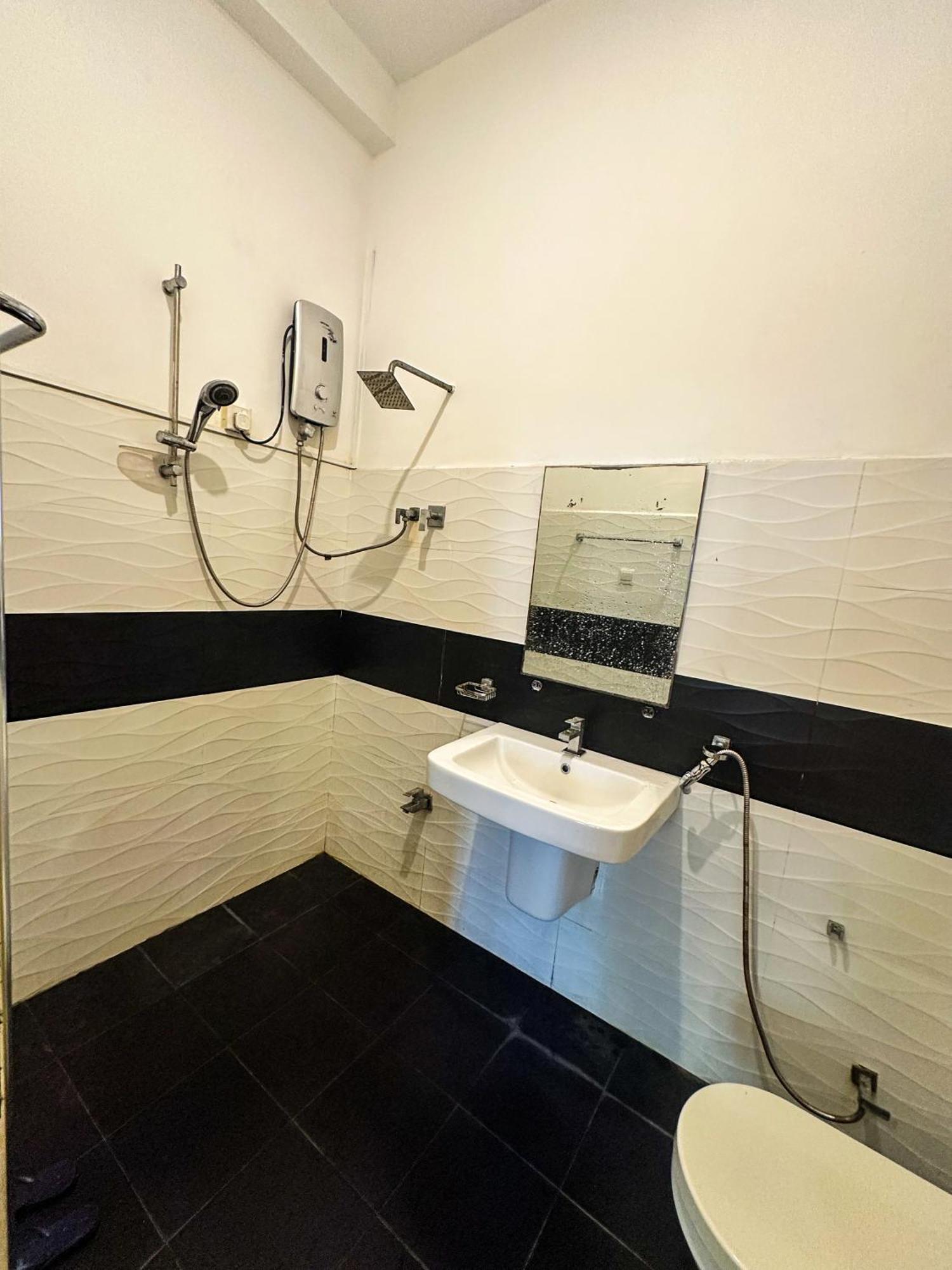 New Panda House Hotel Galle Room photo